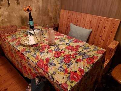 牧羊少年咖啡．茶．酒館 (太子)