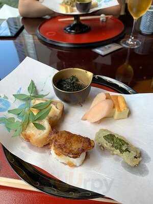 灘萬日本料理 - 港島香格里拉大酒店