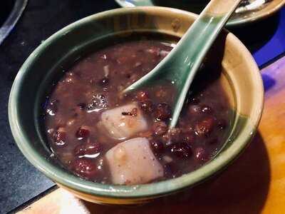 養心殿台式養生鍋 (新興大廈)