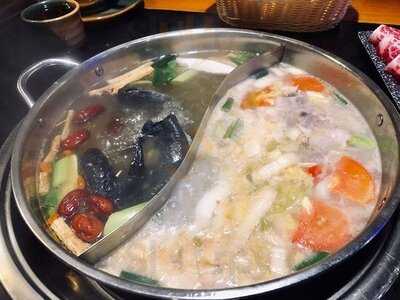 養心殿台式養生鍋 (新興大廈)