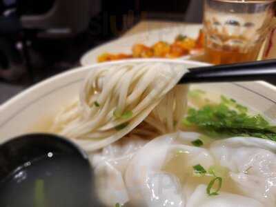 翡翠拉麵小籠包