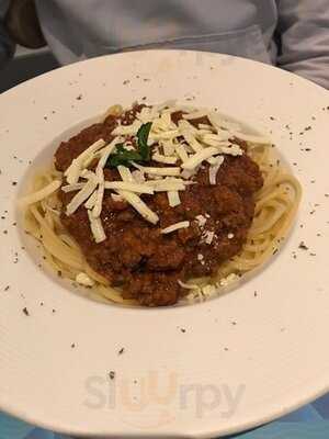 Santorini Greek Restaurant