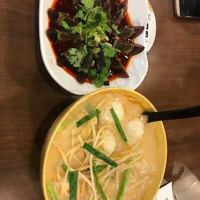 譚仔雲南米線 (其士商業大廈)