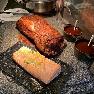 Momo Cafe - 香港沙田萬怡酒店