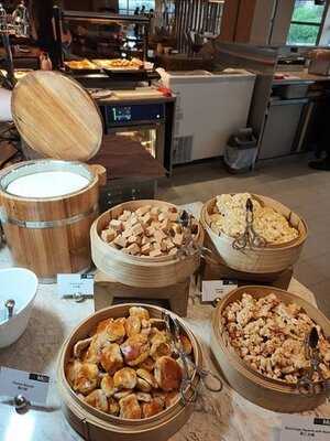 Momo Cafe - 香港沙田萬怡酒店