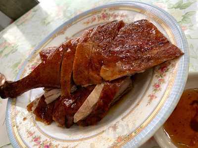 波記燒臘粉麵店