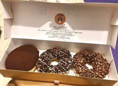J.co Donuts & Coffee