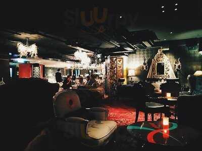 Dada Bar + Lounge