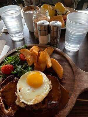 Brunch Club & Supper