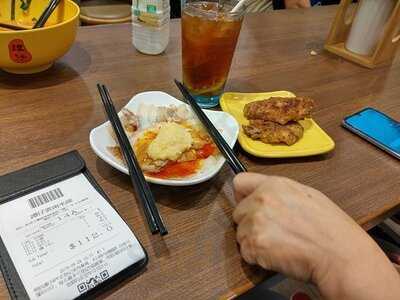 譚仔三哥米線 (佐敦)