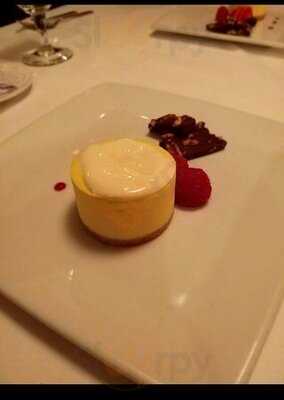 茹絲葵牛排餐廳(金鐘道)