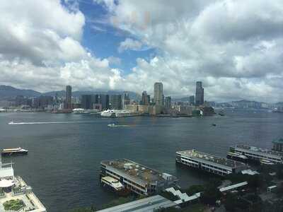 池畔餐廳 (香港四季酒店)