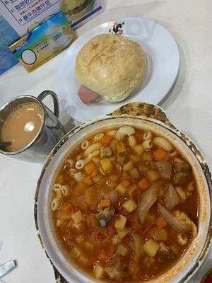 九龍尖沙咀彌敦道83-97號華源大廈閣樓6b, 7b 及12b 號鋪