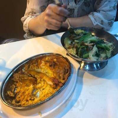 九龍尖沙咀彌敦道83-97號華源大廈閣樓6b, 7b 及12b 號鋪