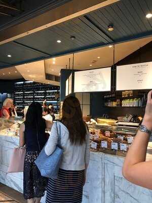 Simplylife Bakery Cafe