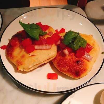 Pizza Express Apm Millenium City 5