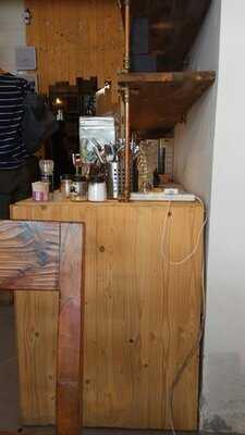 Urban Coffee Roaster (大角咀)