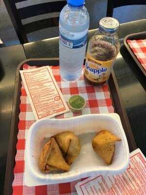 Ebeneezer's Kebabs & Pizzeria