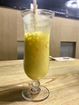 Ebeneezer's Kebabs & Pizzeria