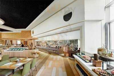 The Place （香港康得思酒店）