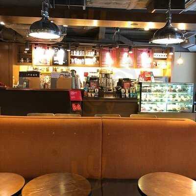 星巴克(宜必思店)