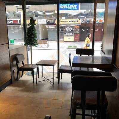 星巴克(宜必思店)