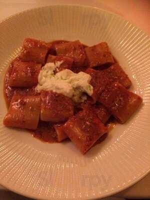 Divino Wine Bar & Restaurant