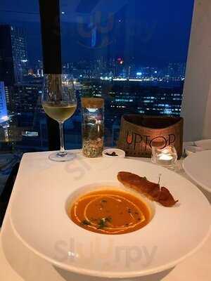 Uptop Bistro And Bar