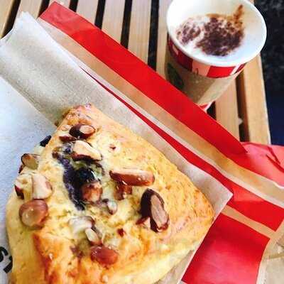 星巴克(香港國際機場2號航站樓)