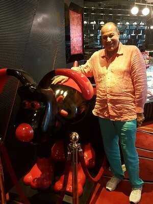 Le Salon De Thé De Joël Robuchon Tsim Sha Tsui