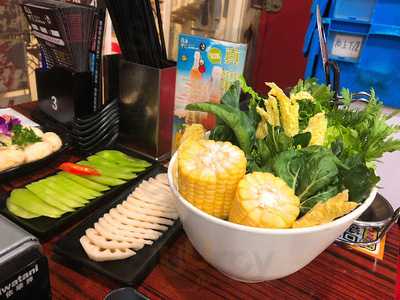 尚上下夏 - 養生雞煲火鍋 