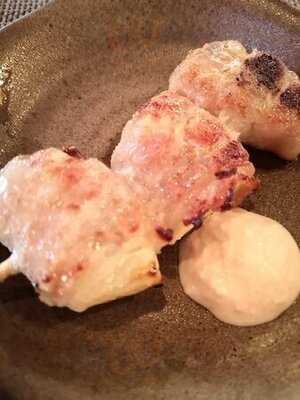 Mokumoku Yakiton (the Lamma Tower)