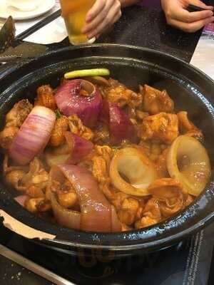 一品雞煲火鍋 (荃灣店)