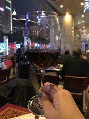 The Hop House Pub & Grub