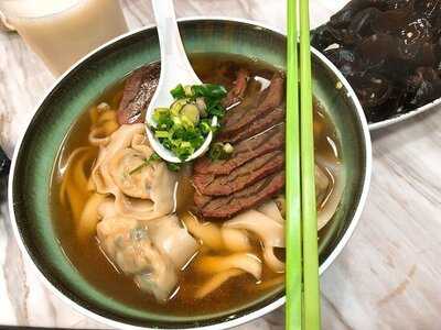 正宗山西刀削麵皇 