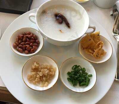 The Drawing Room -the St. Regis Hong Kong