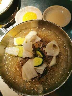 炑八韓烤 (黃金廣場)