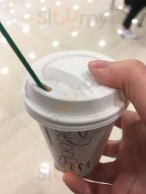 星巴克(荃新天地店)