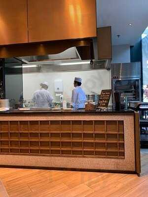 海灣餐廳及海灣咖啡室