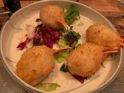 Espuma (威靈頓廣場)