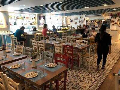 Santorini Greek Taverna