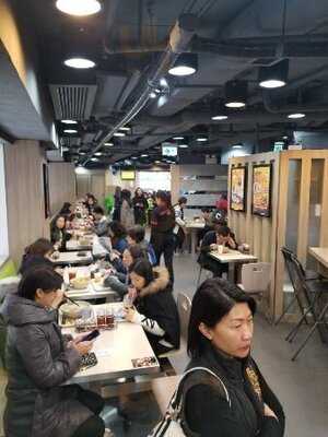 香港仔南記粉麵(金馬倫中心)