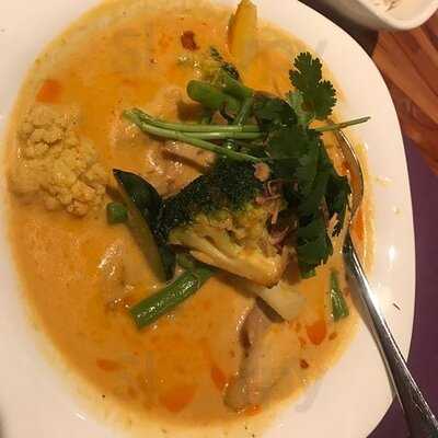 Nahm Vietnamese & Thai