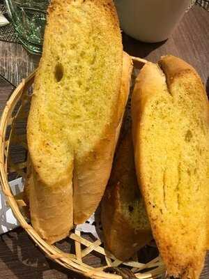 Mango Tree Café (形点)