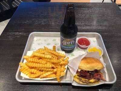 Shake Shack - Pacific Place