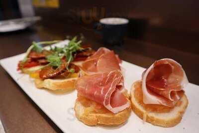 Appendix Coffee & Bar