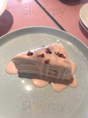 White Button Cafe & Dessert