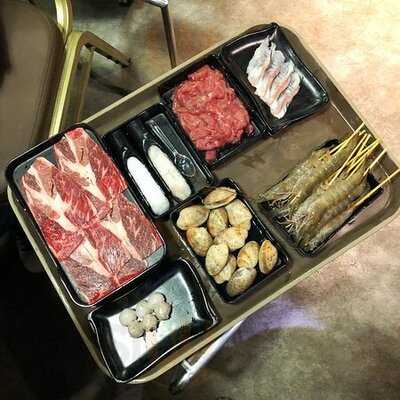 大鍋口海鮮火鍋店 (荃灣)