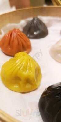 樂天皇朝 (加拿芬廣場)