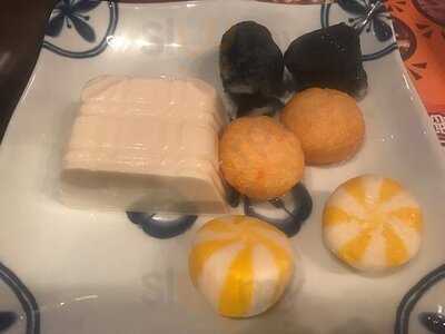 新南苑私房菜火鍋雞煲 (海德中心)